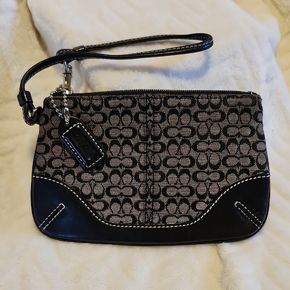 Coach Black and Gray Signature Wristlet